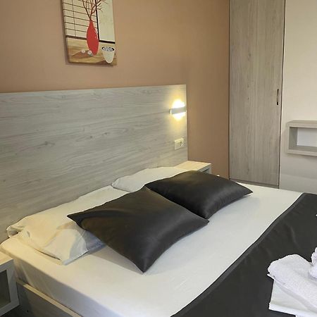 Molla Apartments Ulcinj Exterior photo