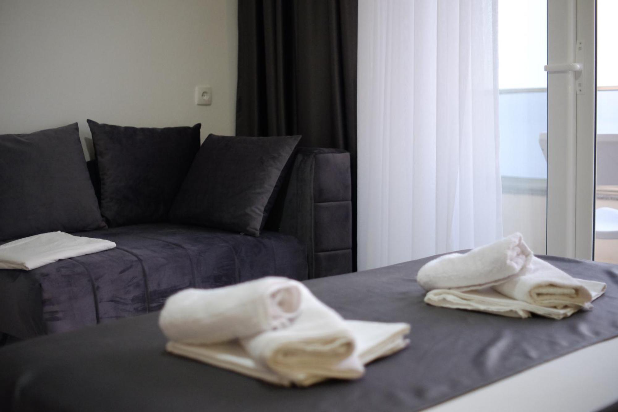 Molla Apartments Ulcinj Exterior photo