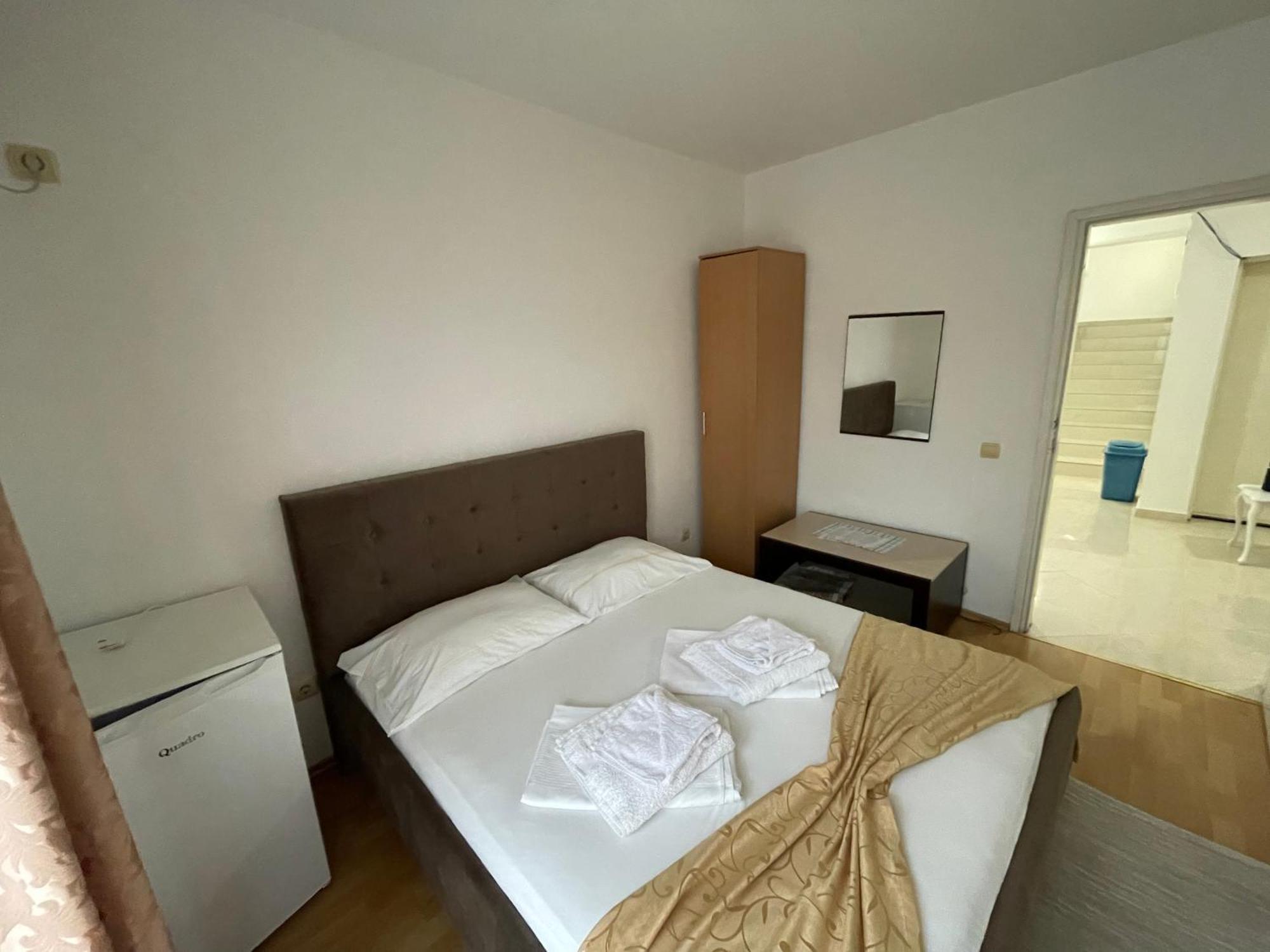 Molla Apartments Ulcinj Exterior photo